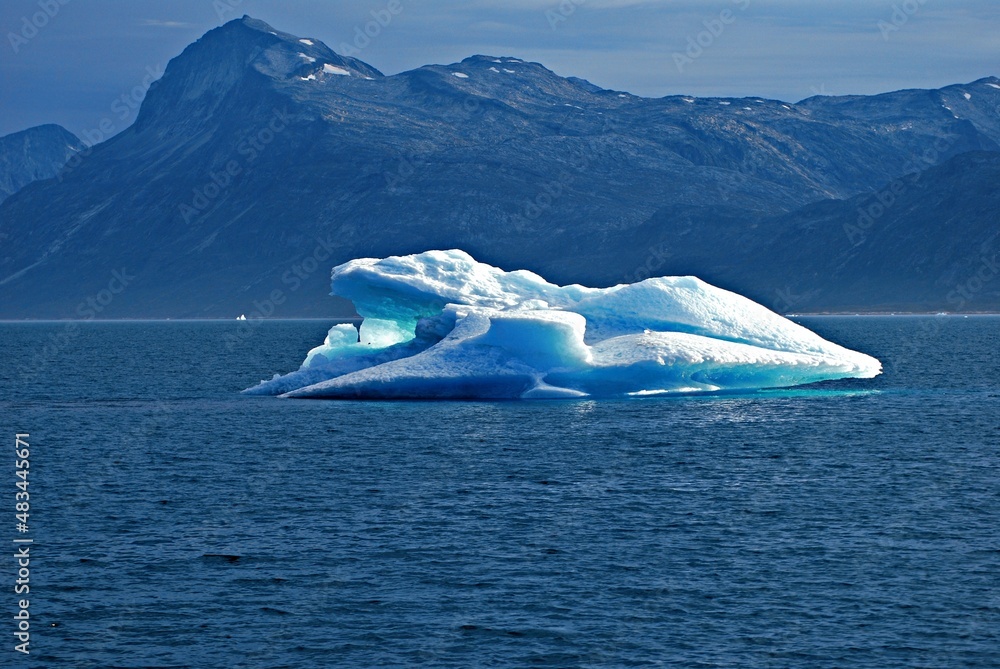 The icy landscape of Greenland, a focal point in Trump's tariff threat against EU nations.